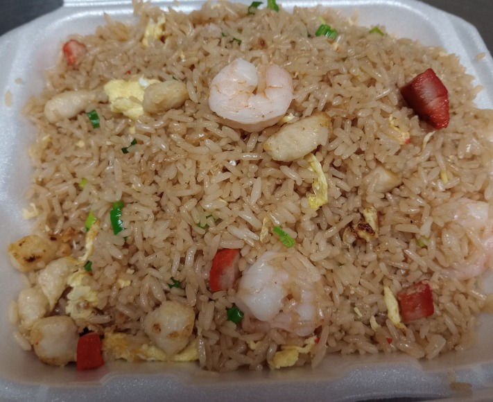 F 6. 本楼炒饭 Special Fried Rice