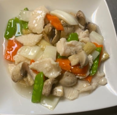 C 8. Moo Goo Gai Pan