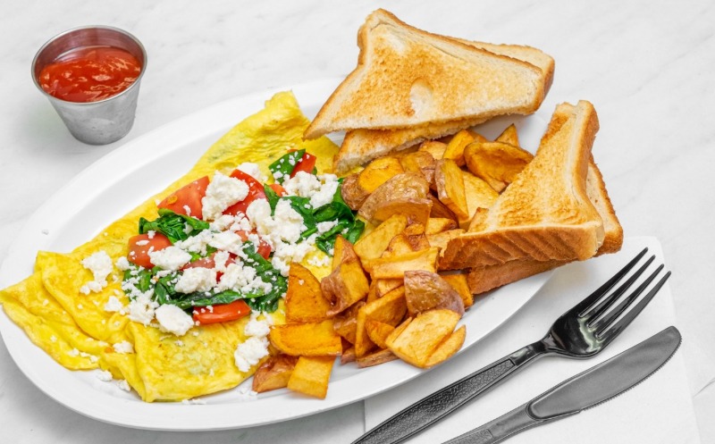 Super GREEK OMELET