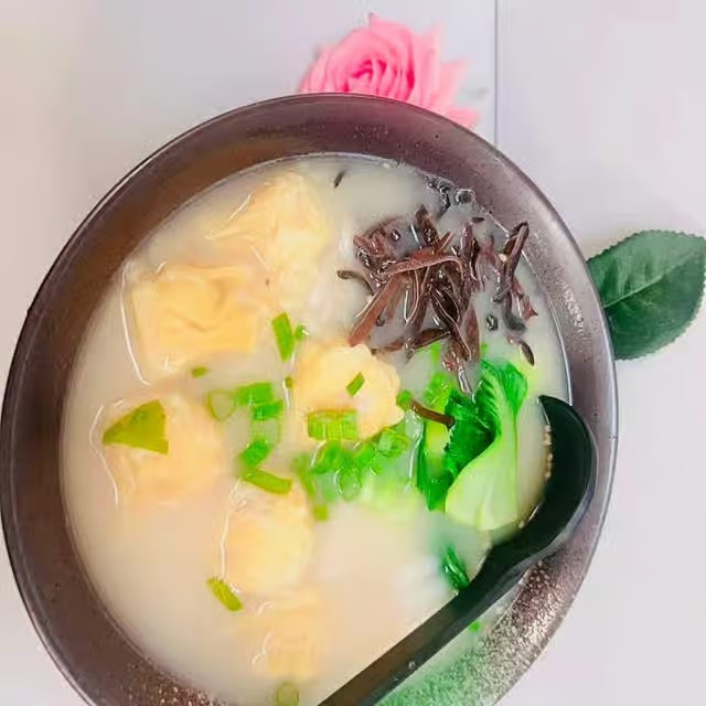 Egg Drop Wonton Soup 云吞蛋花汤