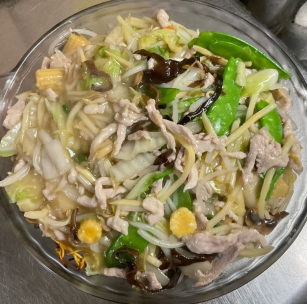 PN15. Shredded Pork Pan Fried Noodle 肉丝炒面