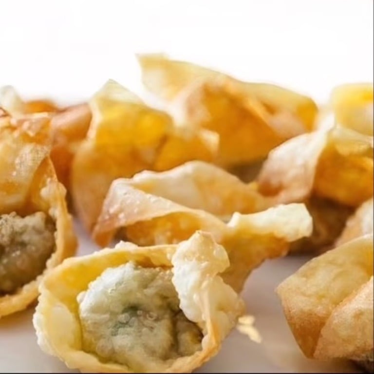炸云吞<br>  Fried Meat Wonton-Pork (10)