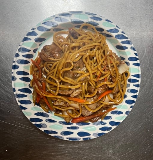 31. 牛捞面 Beef Lo Mein