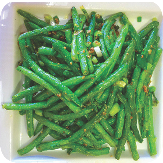 V6. Salt & Pepper Green Onion String Beans