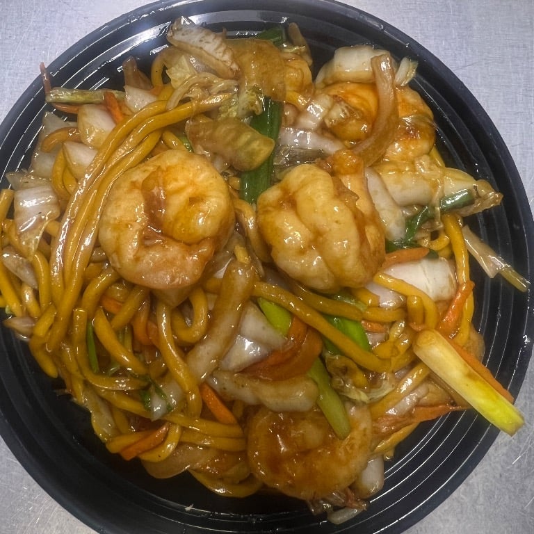 M 8. Jumbo Shrimp Lo Mein