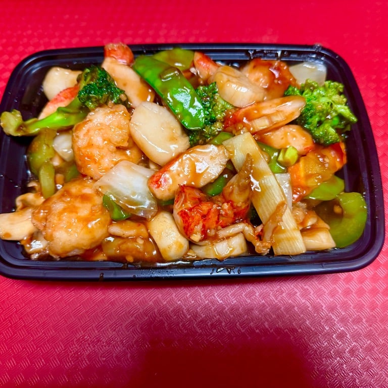 S21. Hong Kong House Special 本楼香港风味