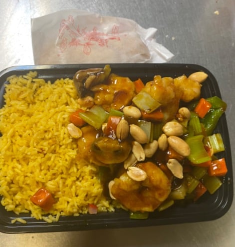 C23. Kung Pao Shrimp