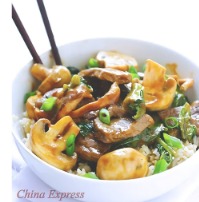 C35 Beef w. Mushroom Combo蘑菇牛