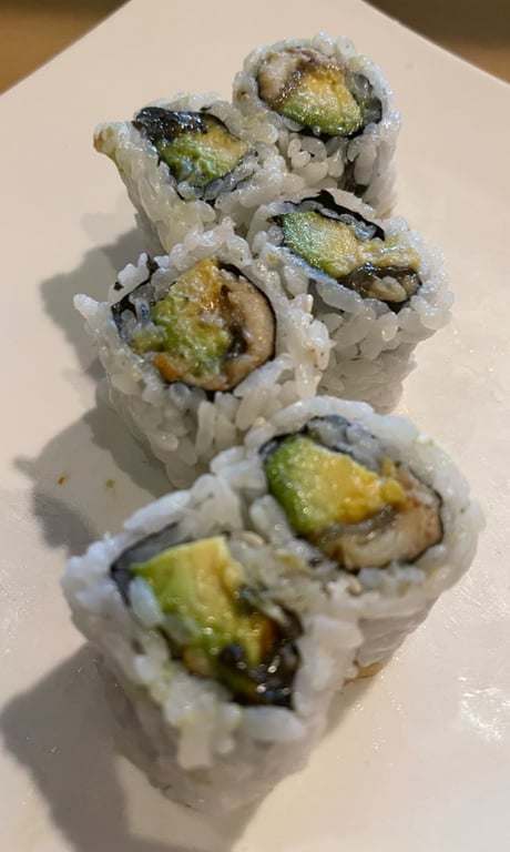 Eel & Avocado Roll