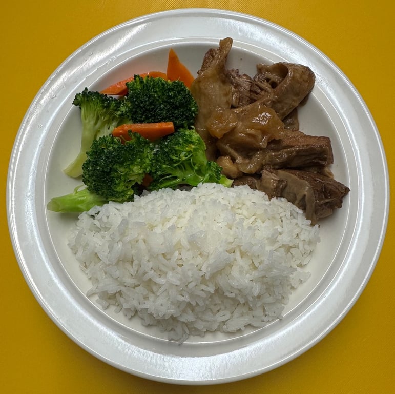 牛腩饭 Braised Beef Brisket with Rice
