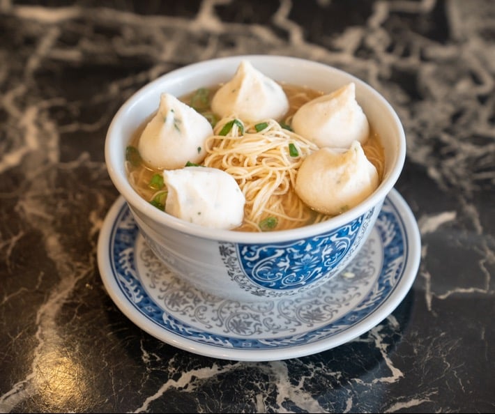A6. Fish Ball with Roe Filling Noodle Soup