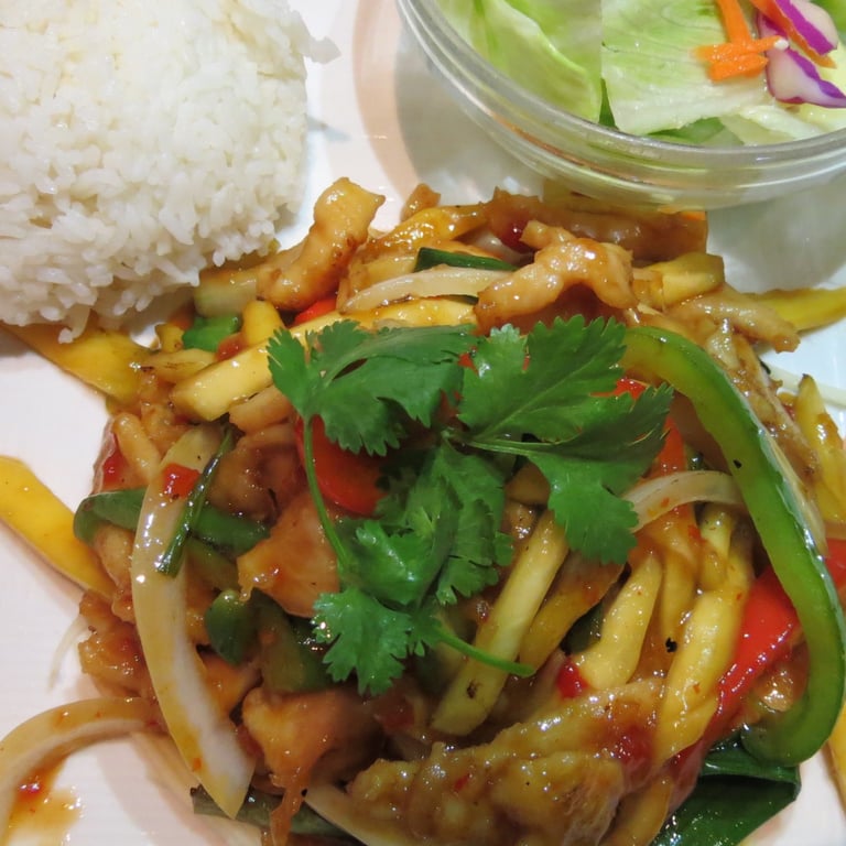 5. Thai Mango (Lunch)