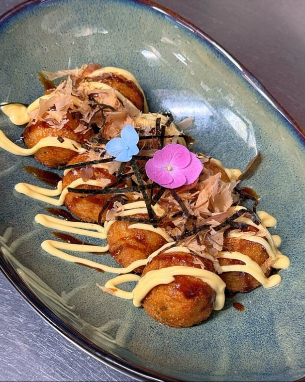 Takoyaki (6 pcs)