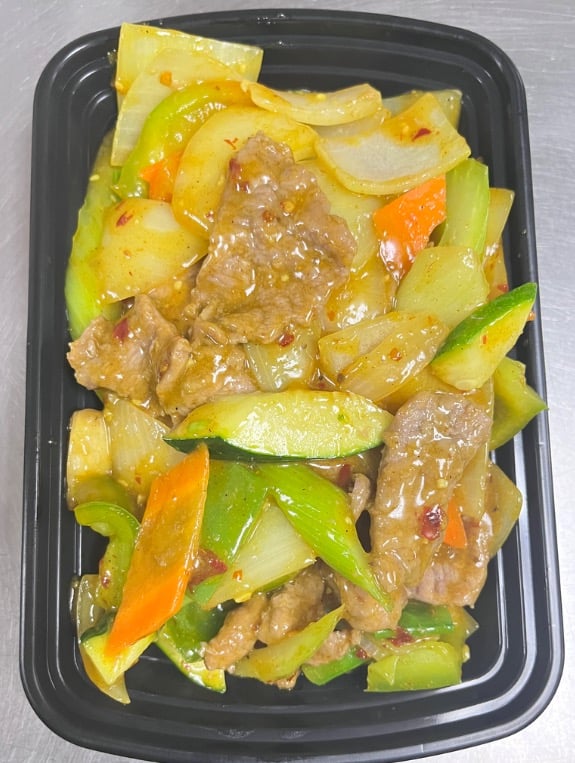 Curry Beef w. Onions
