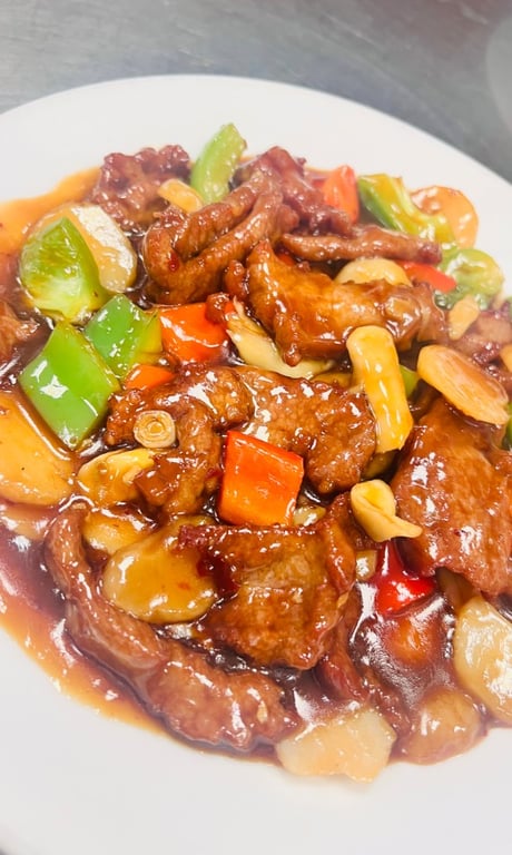 B7. Szechuan Style Sliced Beef