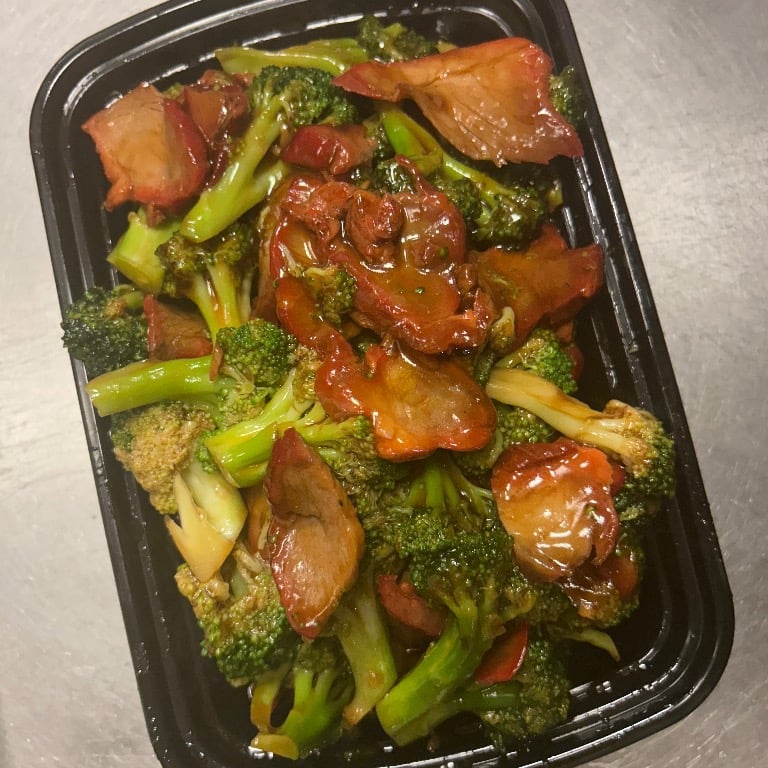 芥兰叉烧<br>74. Roast Pork w. Broccoli