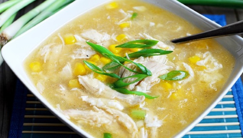 27. Minced Chicken w. Corn Soup (For 2) 玉米鸡汤