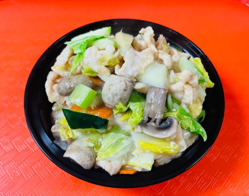 083. Moo Goo Gai Pan