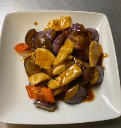 28. Chicken w. Eggplant