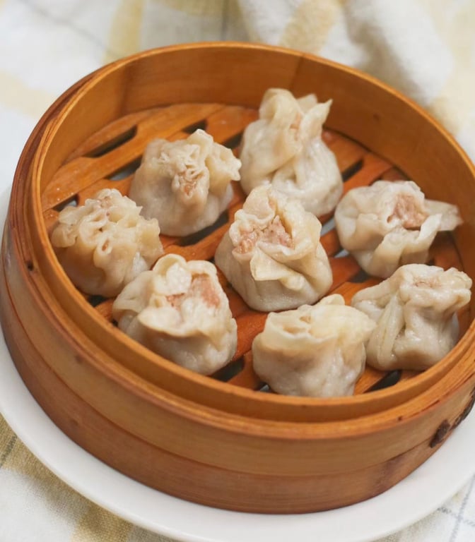 6. Beef Shumai (8) 牛肉烧卖