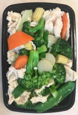 3. 蒸什菜鸡 Steamed Mixed Vegetable w. Chicken