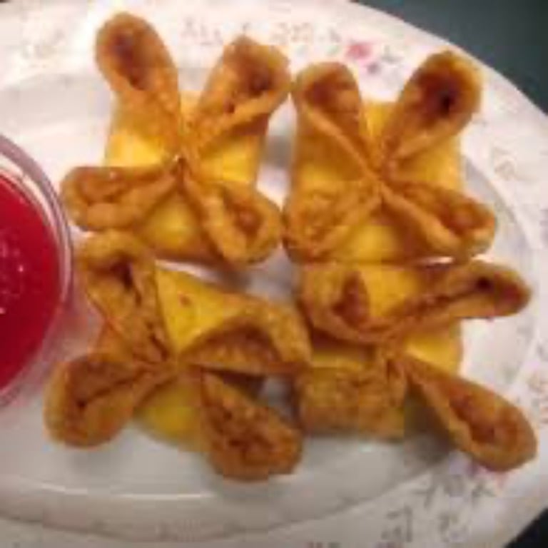 6. 蟹角 Fried Krab Rangoon