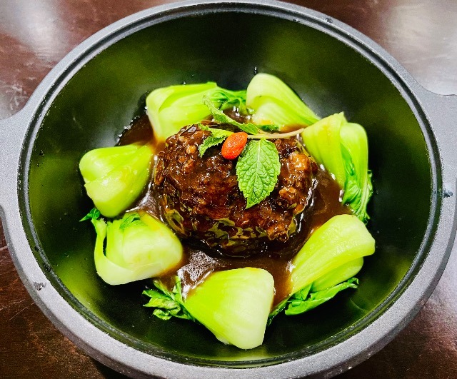 Braised Lion's Head Meatballs