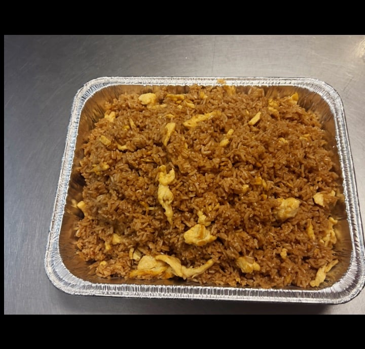 1. Chicken Fried Rice Party Tray 鸡炒饭派对盘