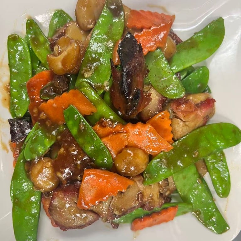 BBQ Pork with Snow Peas