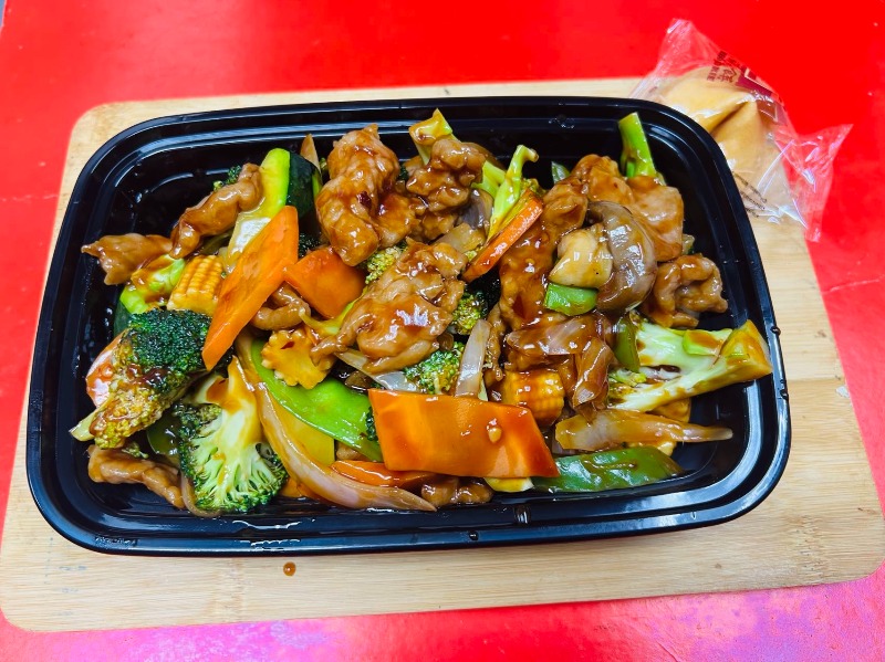 Beef w. Garlic Sauce