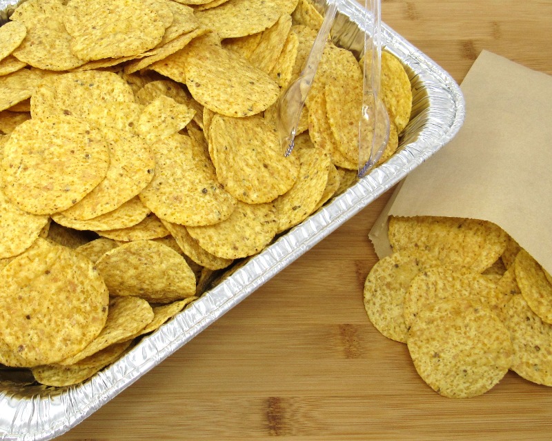 Tortilla Chip Tray (Feeds 10) Image