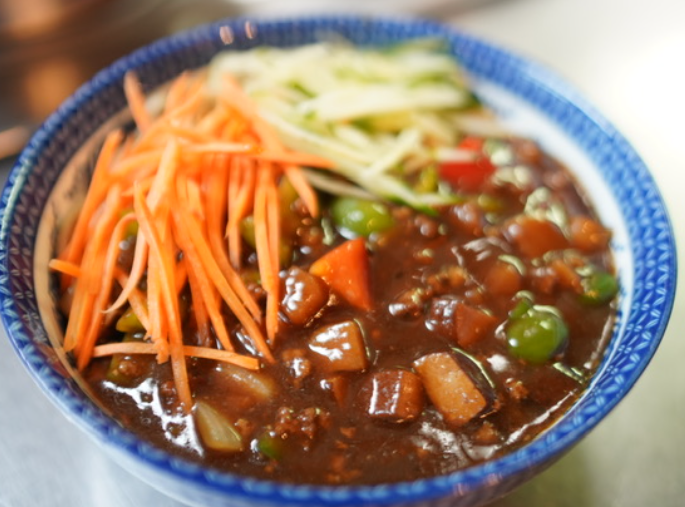 Secret Meat w/ Sauce Noodles<br>秘制肉酱拌面