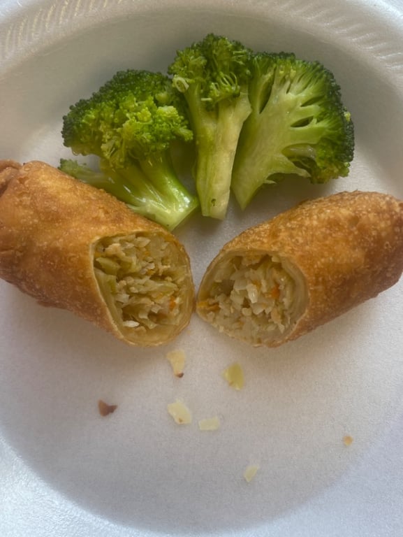 Pork Egg Roll (1 pc)