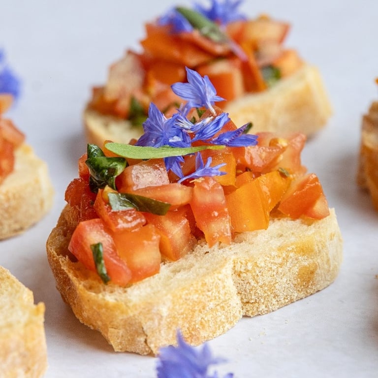 Crostinis bruschetta