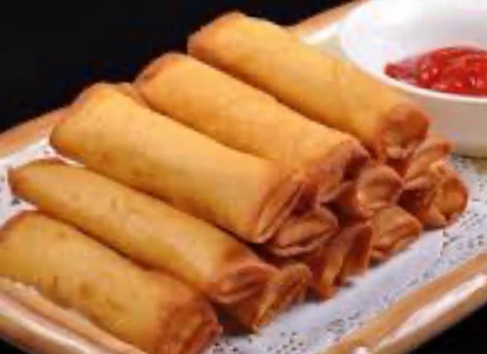 9. Spring rolls 上海春卷