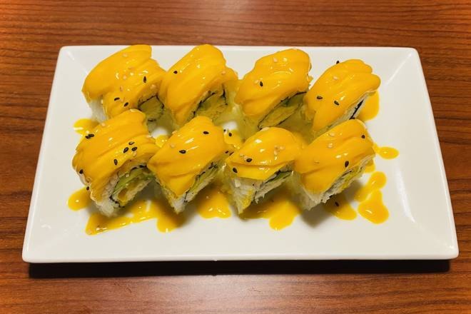 192. Mango Dragon Roll (8 pcs)