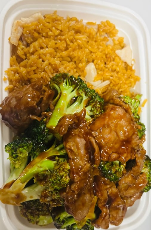 C15. Beef w. Broccoli