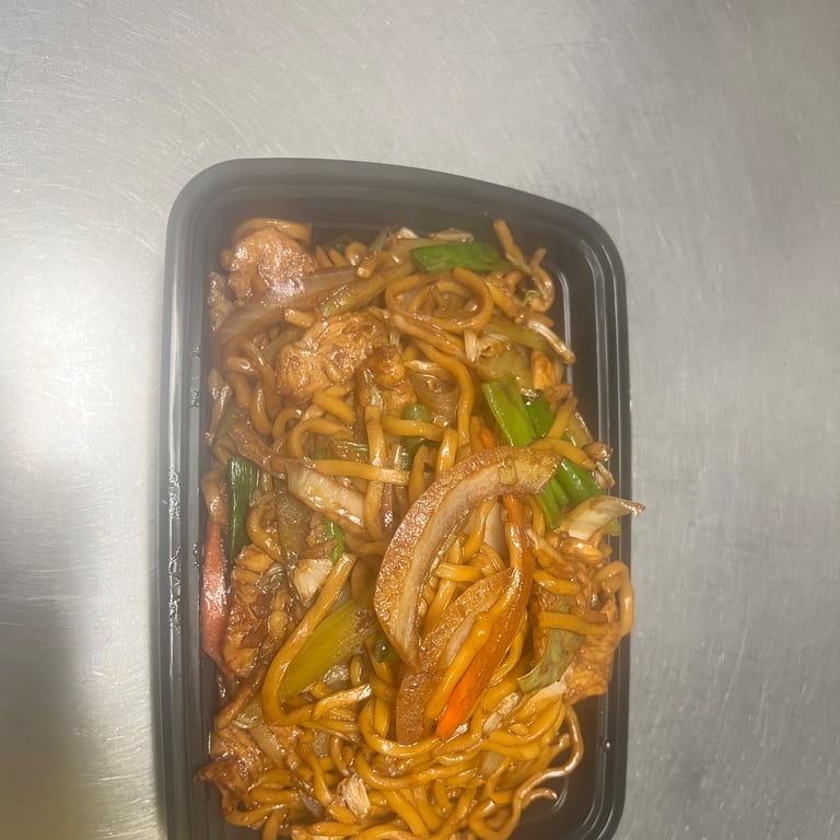 40. Chicken Lo Mein