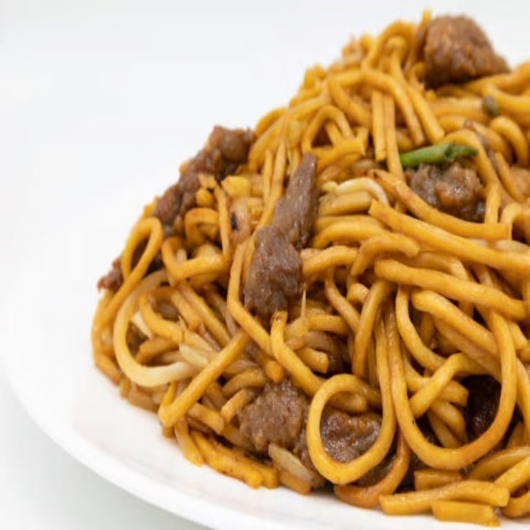 31. Beef Lo Mein