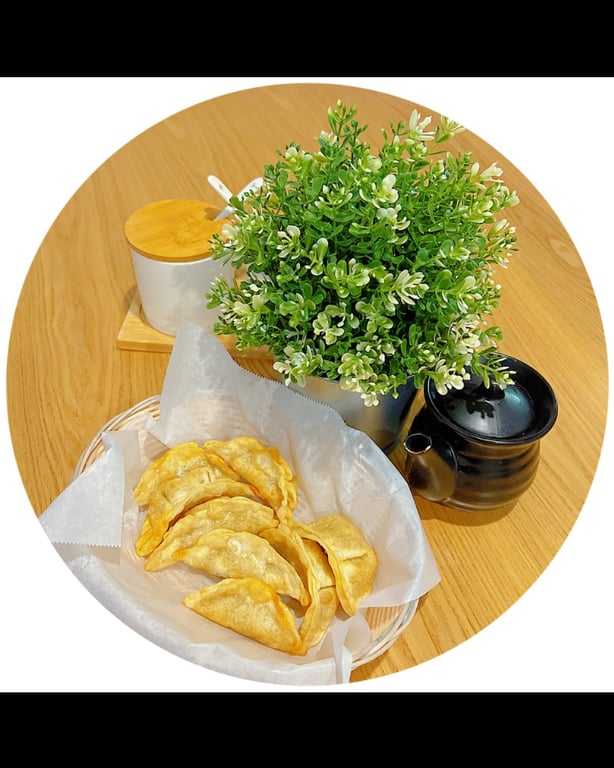 Gyoza (8pcs) Image