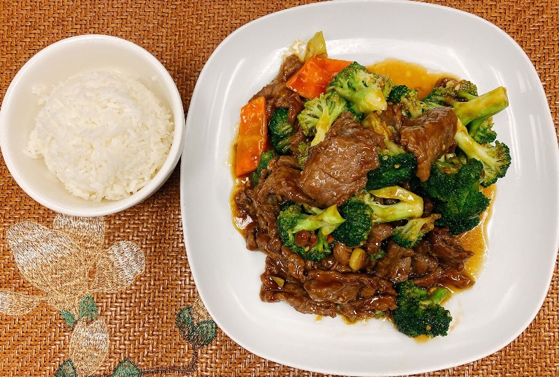 L9. Broccoli Beef