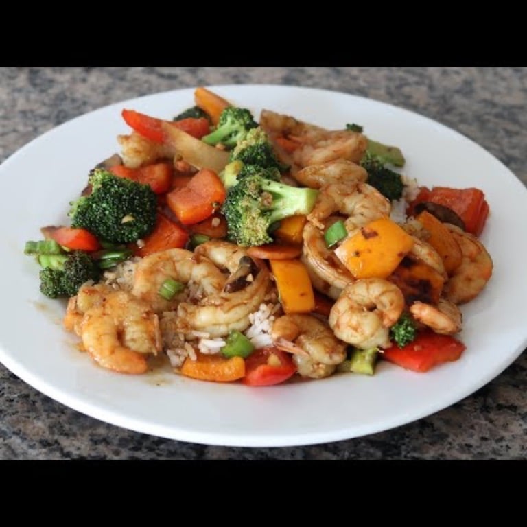 69. Shrimp w. Garlic Sauce