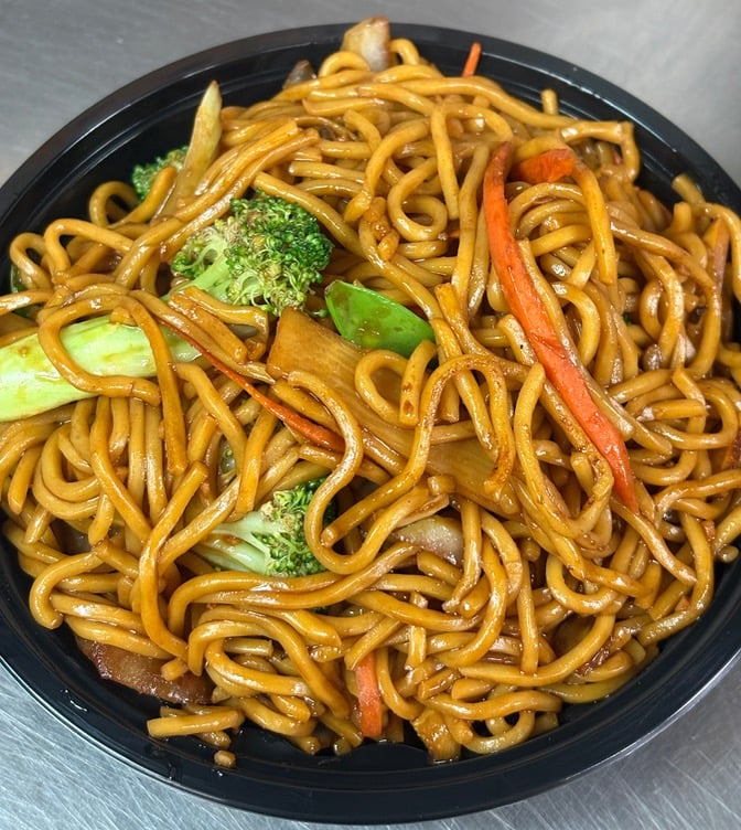 29. Vegetable Lo Mein