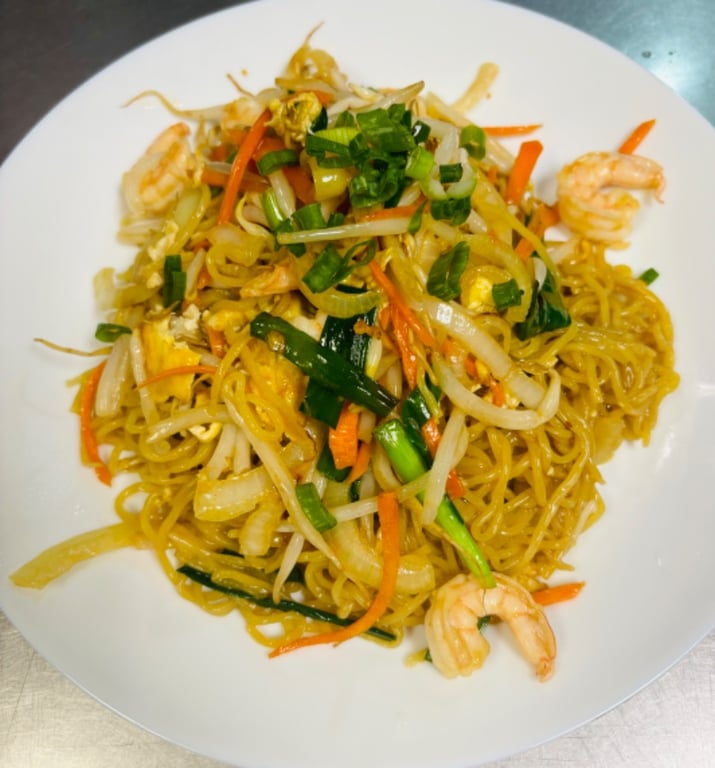 Shrimp Stir-Fried Ramen (No Broth)
