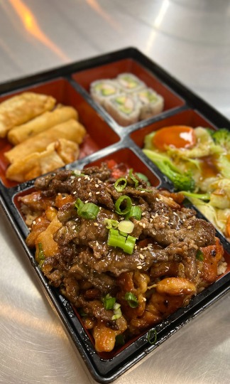 Bento Box Chicken & Beef