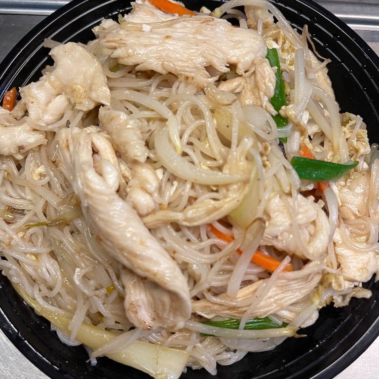 N02. Chicken Rice Noodle