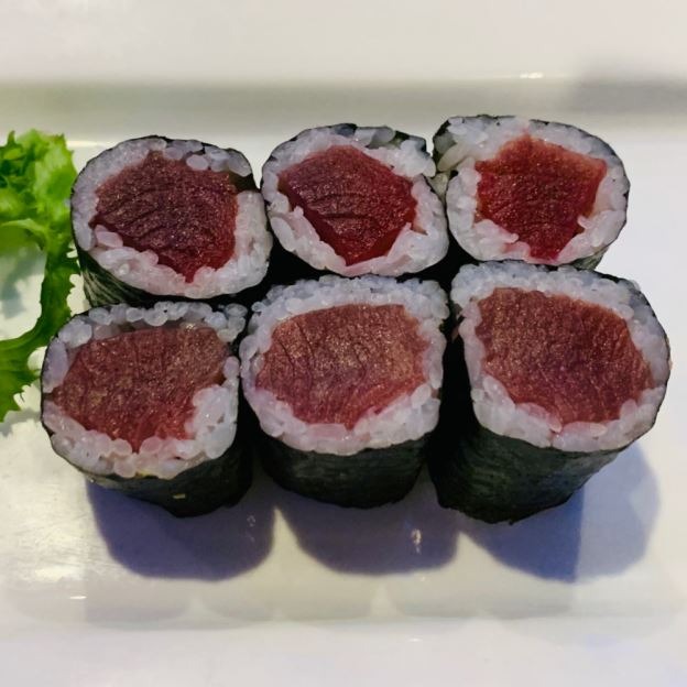 16. Tuna Roll