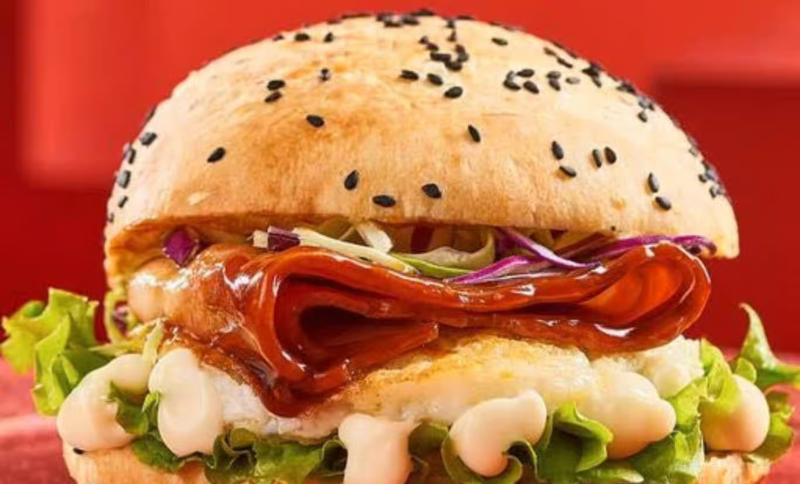 培根炸鸡汉堡 Bacon Fried Chicken Burger