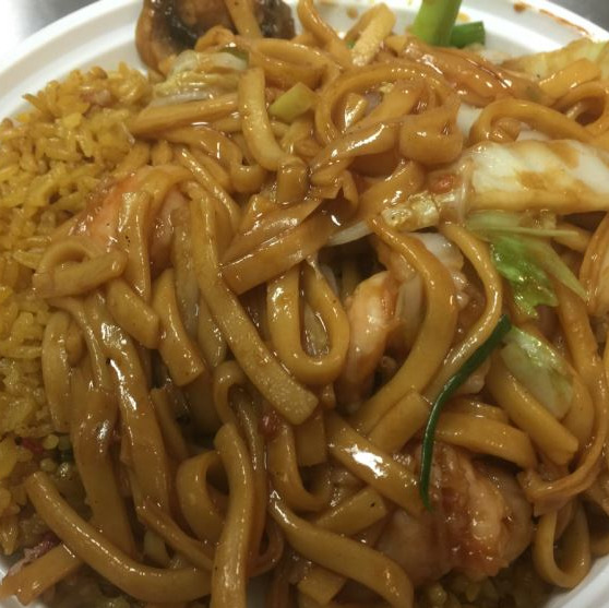 L3. Shrimp Lo Mein