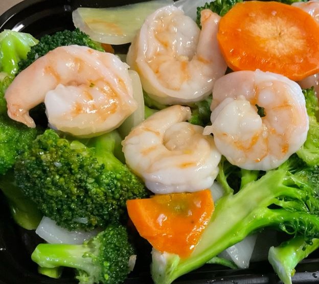 L26. Jumbo Shrimp with Broccoli 芥兰大虾